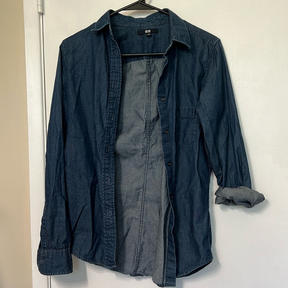 Uniqlo Button Up